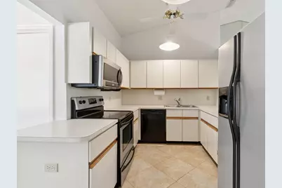 5942 Parkwalk Circle W, Boynton Beach, FL 33472 - Photo 8