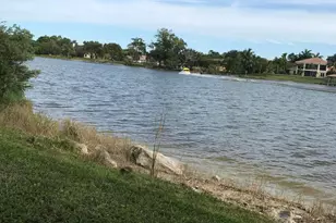 8862 Estate Dr, West Palm Beach, FL 33411 - Photo 48