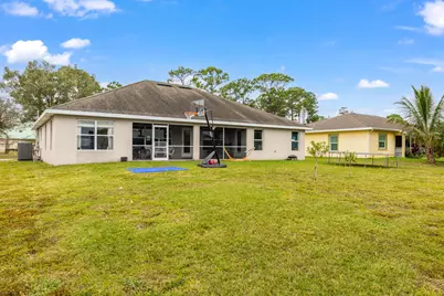 1401 SW Bougainvillea Avenue, Port Saint Lucie, FL 34953 - Photo 30