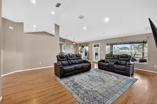 1401 SW Bougainvillea Ave, Port Saint Lucie, FL 34953 - Photo 10