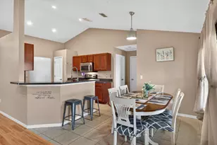 1401 SW Bougainvillea Ave, Port Saint Lucie, FL 34953 - Photo 14