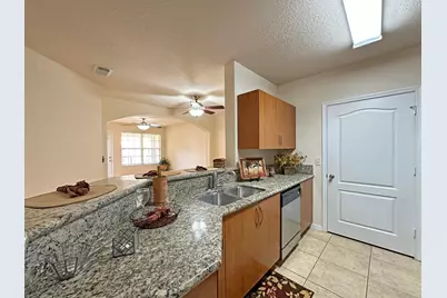 154 SW Peacock Boulevard #28-205, Port Saint Lucie, FL 34986 - Photo 6