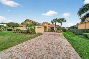 8121 SW Marin Dr, Stuart, FL 34997 - Photo 1