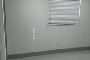 3401 Evergreen, Palm Springs, FL 33461 - Photo 10