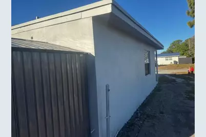 3401 Evergreen, Palm Springs, FL 33461 - Photo 4