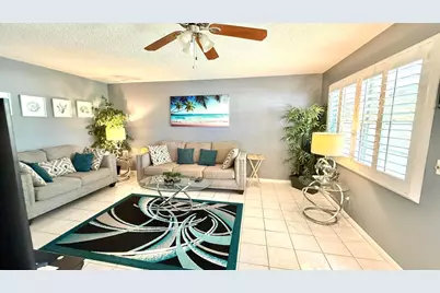 347 Tilford P, Deerfield Beach, FL 33442 - Photo 4