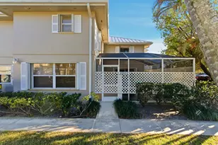 2842 SW Lakemont Pl, Palm City, FL 34990 - Photo 1