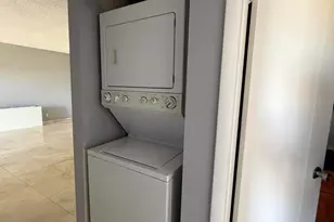 505 Spencer Dr, West Palm Beach, FL 33409 - Photo 12