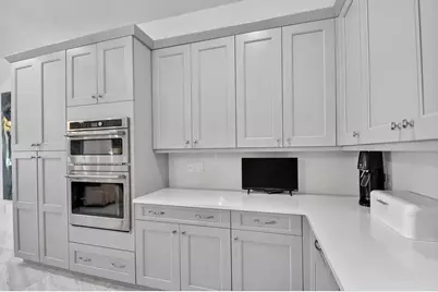 3089 Bellflower Circle, West Palm Beach, FL 33401 - Photo 10