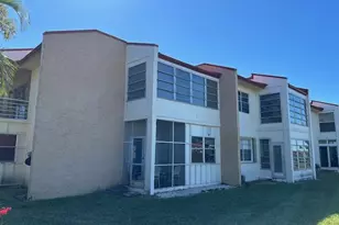 239 Golden River Dr, West Palm Beach, FL 33411 - Photo 24