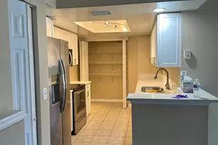 4197 N Haverhill Rd, West Palm Beach, FL 33417 - Photo 8