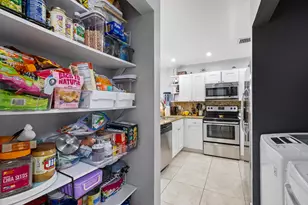 7176 Sportsmans Dr, Pompano Beach, FL 33068 - Photo 16