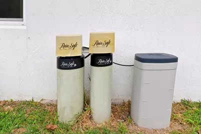 1302 SE Naples Lane, Port Saint Lucie, FL 34983 - Photo 34