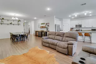 1302 SE Naples Ln, Port Saint Lucie, FL 34983 - Photo 12