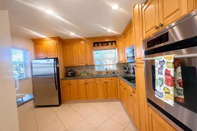 20 Colonial Club Drive #200, Boynton Beach, FL 33435 - Photo 6