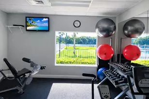 20 Colonial Club Dr, Boynton Beach, FL 33435 - Photo 32