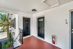 200 SW 7th St, Boca Raton, FL 33432 - Photo 4