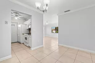 200 SW 7th St, Boca Raton, FL 33432 - Photo 10