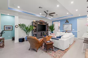 10009 SW Coral Tree Cir, Port Saint Lucie, FL 34987 - Photo 4