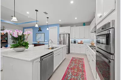 10009 SW Coral Tree Circle, Port Saint Lucie, FL 34987 - Photo 6