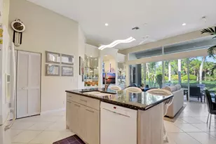 4022 Manchester Lake Dr, Lake Worth, FL 33449 - Photo 16