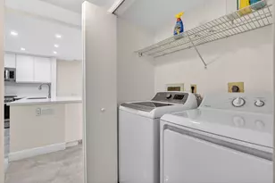 9245 Flynn Cir, Boca Raton, FL 33496 - Photo 34