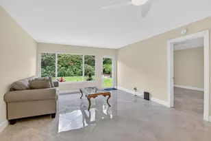 9245 Flynn Cir, Boca Raton, FL 33496 - Photo 18