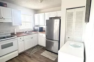 406 Lakeside Dr, Margate, FL 33063 - Photo 2