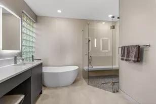11777 Castellon Ct, Boynton Beach, FL 33437 - Photo 32