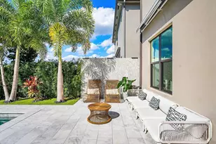 8092 Laurel Falls Dr, Boca Raton, FL 33496 - Photo 30