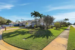 13300 Opal Ln, Wellington, FL 33414 - Photo 2