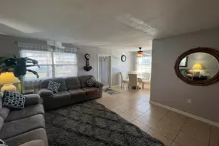 289 Brittany G, Delray Beach, FL 33446 - Photo 8