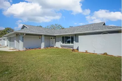 121 SE Lakehurst Drive, Port Saint Lucie, FL 34983 - Photo 32
