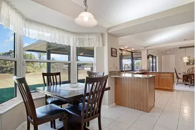 121 SE Lakehurst Drive, Port Saint Lucie, FL 34983 - Photo 12