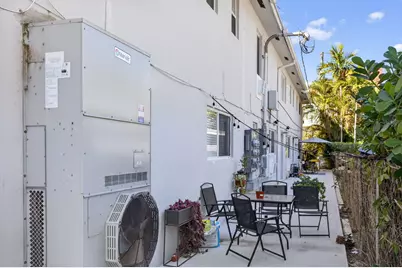 825 NE 6th Street #1-7, Fort Lauderdale, FL 33304 - Photo 8