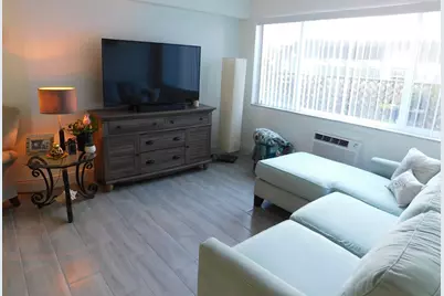 825 NE 6th Street #1-7, Fort Lauderdale, FL 33304 - Photo 14