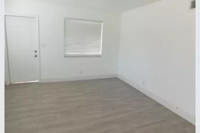 825 NE 6th Street #1-7, Fort Lauderdale, FL 33304 - Photo 28