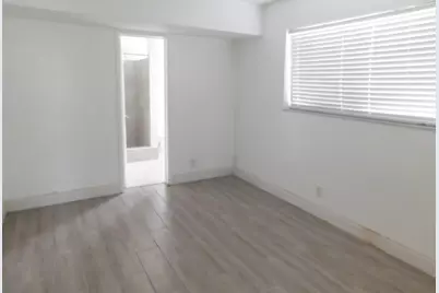825 NE 6th Street #1-7, Fort Lauderdale, FL 33304 - Photo 30