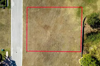 107 SE Rio Casarano, Port Saint Lucie, FL 34984 - Photo 4