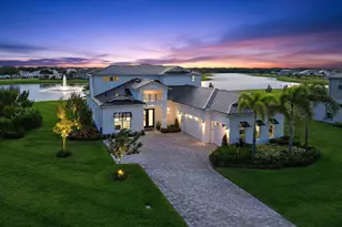 20124 SE Bridgewater Dr, Jupiter, FL 33458 - Photo 1