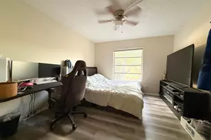 460 NW 20th St, Boca Raton, FL 33431 - Photo 6