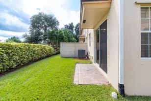 356 SE Bloxham Way, Stuart, FL 34997 - Photo 6