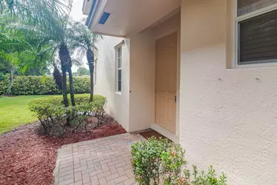 356 SE Bloxham Way, Stuart, FL 34997 - Photo 4