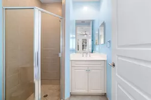 1002 E Heritage Club Cir, Delray Beach, FL 33483 - Photo 6
