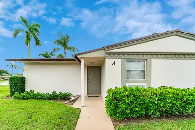 2893 Crosley Drive W #A, West Palm Beach, FL 33415 - Photo 2