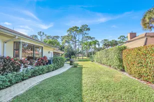 208 Turnberry Ct S, Atlantis, FL 33462 - Photo 30