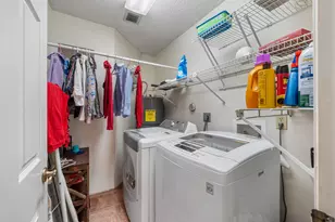 137 Meander Cir, Royal Palm Beach, FL 33411 - Photo 8