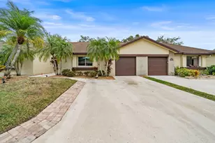 137 Meander Cir, Royal Palm Beach, FL 33411 - Photo 1