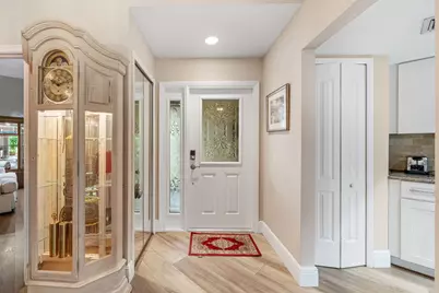 137 Meander Circle, Royal Palm Beach, FL 33411 - Photo 4