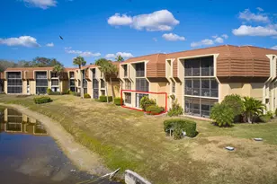5250 Woodland Lakes Dr, Palm Beach Gardens, FL 33418 - Photo 2